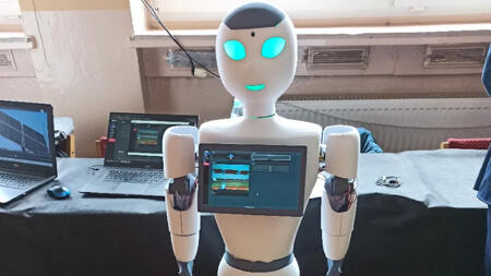 Open Source: Teil-humanoider Roboter Axon zum Selberdrucken für 1300 US-Dollar