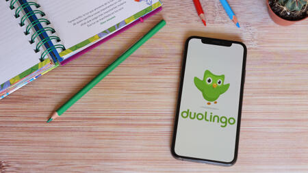 KI first: Warum der Duolingo-Chef die damalige Ansage so nicht wiederholen würde
