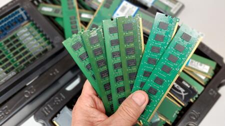 Micron verdient sich an der Speicherkrise eine goldene Nase