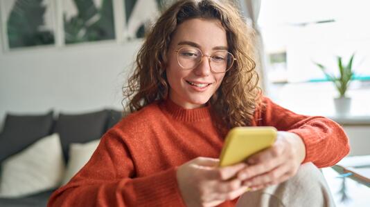 Confer: Signal-Gründer startet sicheren KI-Chatbot