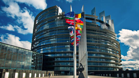 Sicherheitsbedenken: EU-Parlament deaktiviert KI-Tools auf Diensthandys