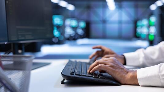 Warum der ehemalige GitHub-Chef eine Entwicklerplattform für KI-Agenten aufbaut