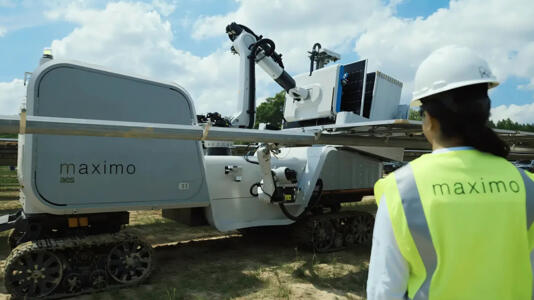 Maximo-Roboter installiert Solarmodule fast doppelt so schnell wie ein Mensch