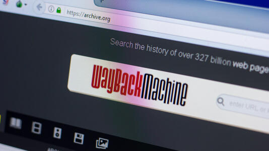 Kampf dem KI-Training: Immer mehr Nachrichtenseiten sperren Wayback Machine aus